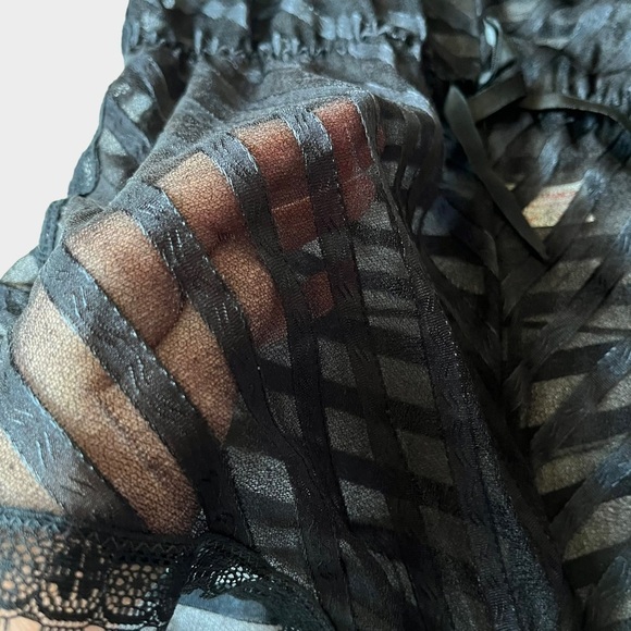 Lily of France Lingerie Romper Vintage 70s Neglige Black Sheer Pet 0/2 USA Made - Picture 7 of 12